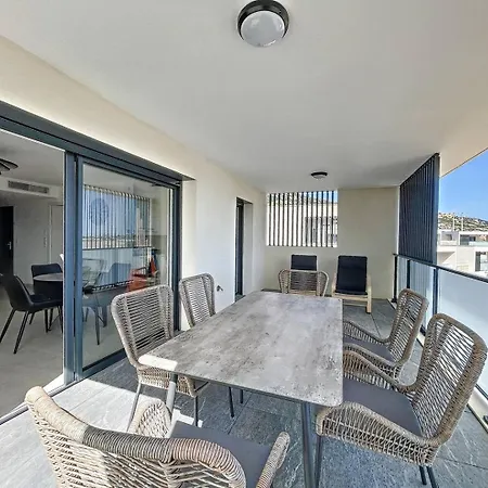 T2 Dans Résidence Avec Piscine *