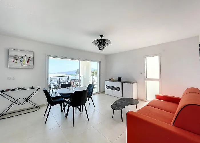 Appartamento T2 Dans Résidence Avec Piscine Calvi (Corsica)